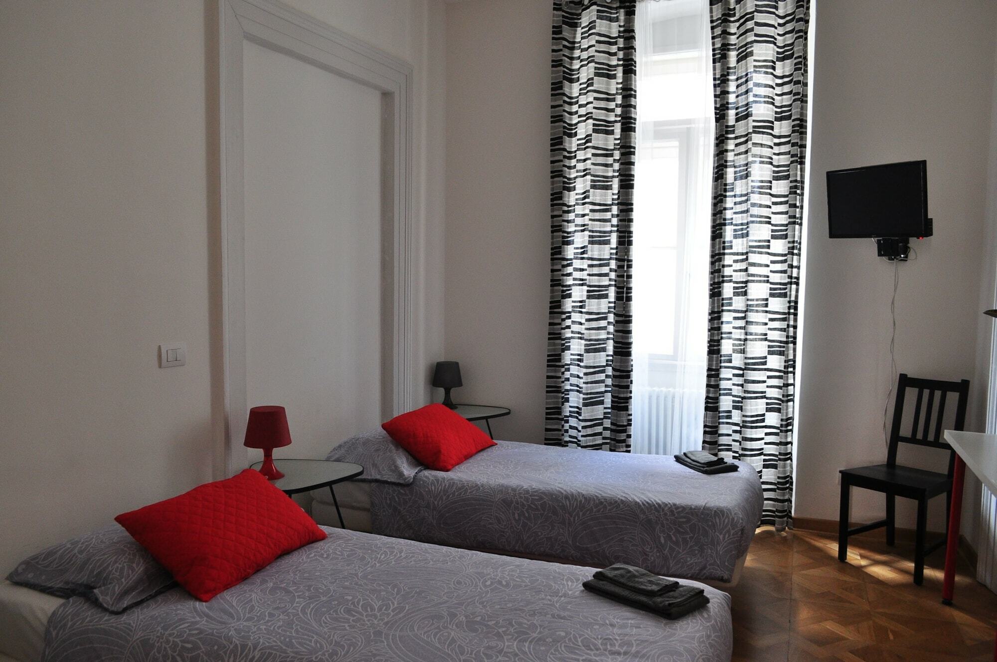 Da Noi Bed & Breakfast Триест Екстериор снимка