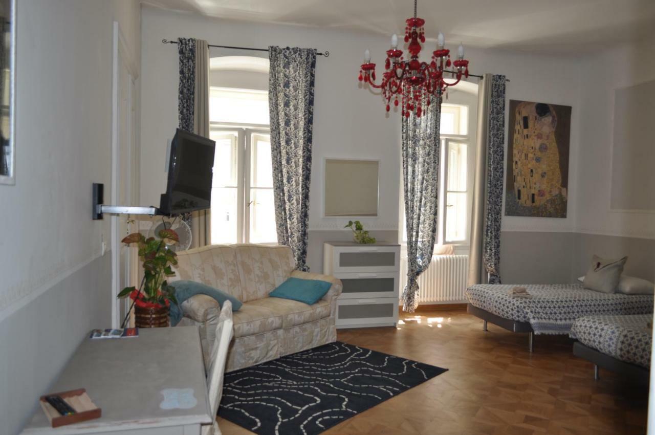Da Noi Bed & Breakfast Триест Екстериор снимка