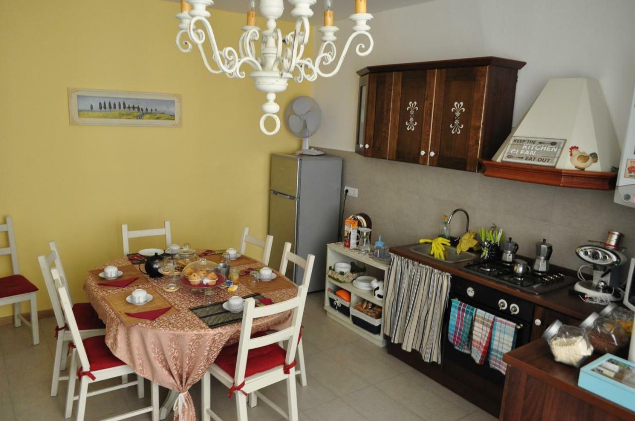 Da Noi Bed & Breakfast Триест Екстериор снимка
